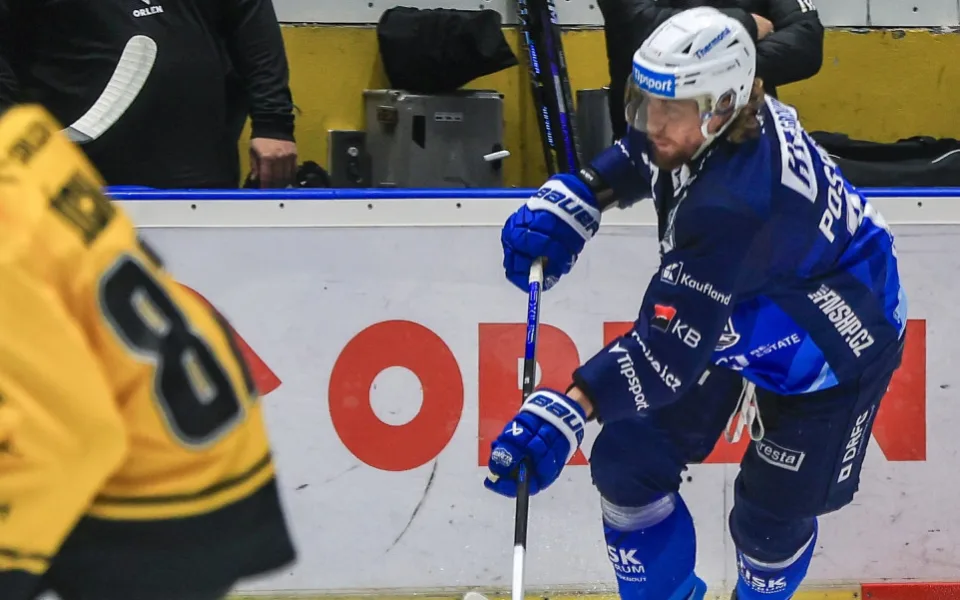 Kometa díky skvělé druhé třetině otočila zápas v Litvínově. Flek slavil hattrick