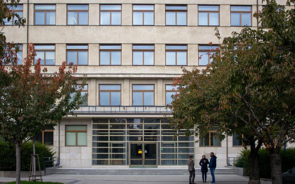 Bývalý sanitář půjde na šest let za mříže, potvrdil soud v Brně. Znásilnil pacientku