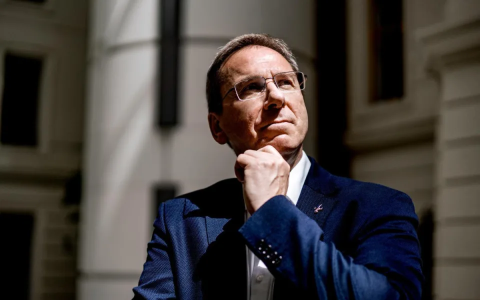 Rektor VUT Ladislav Janíček obhájil mandát. Univerzitu povede další čtyři roky