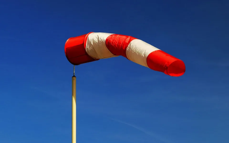 wind-sock-2175767_1280