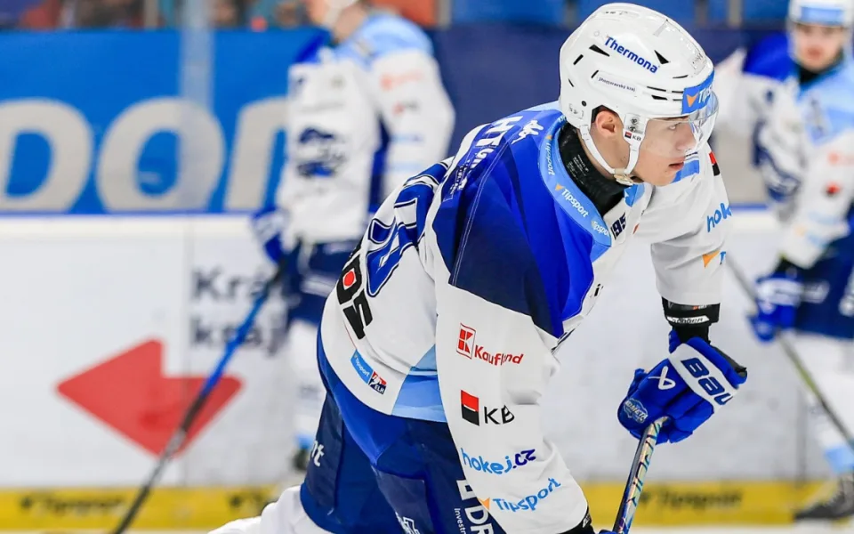 Hokejisté Hradce Králové porazili Brno 2:1, rozhodl Radil