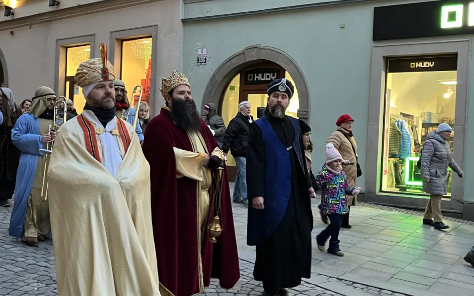 Brňané oslavovali Tři krále. Kašpar, Melichar a Baltazar s velbloudy prošli městem