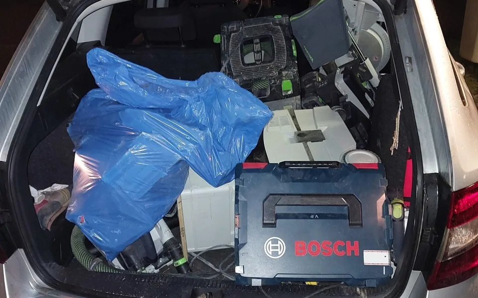 Vloupal se do restaurace na D1 a odjel s nářadím. Daleko se nedostal. Foto: Se svolením Policie ČR
