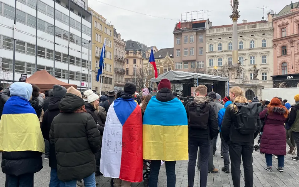 Brňané podpořili Ukrajinu. Ke shromáždění promluvil i prezident
