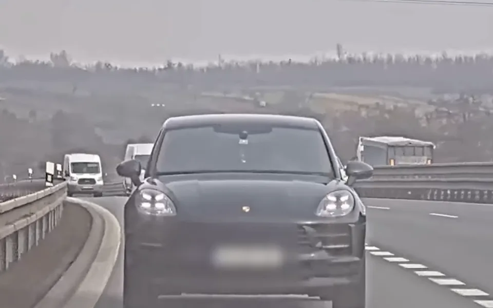 Cizinec svištěl po dálnici na Vyškovsku dvoustovkou, ve hře je pokuta i zákaz řízení