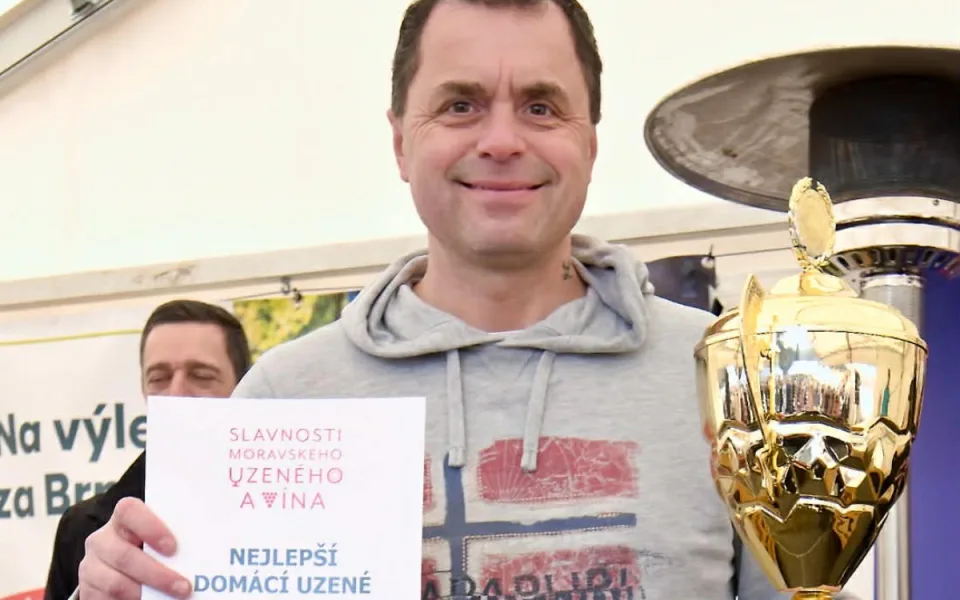 Maxijedlík má nejlepší uzené, rozhodli lidé na Veveří. Přidává tajnou přísadu