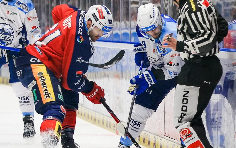 Hokejisté Pardubic porazili ve čtvrtfinále v repríze loňského finále Brno 5:1