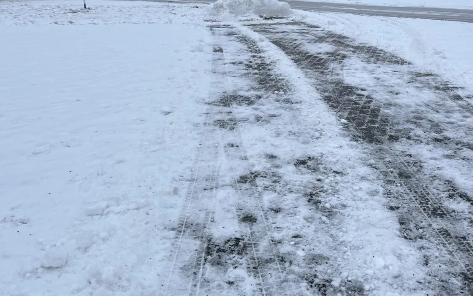 Zima ještě postraší. Studená fronta přinese na jih Moravy déšť a možní i sníh