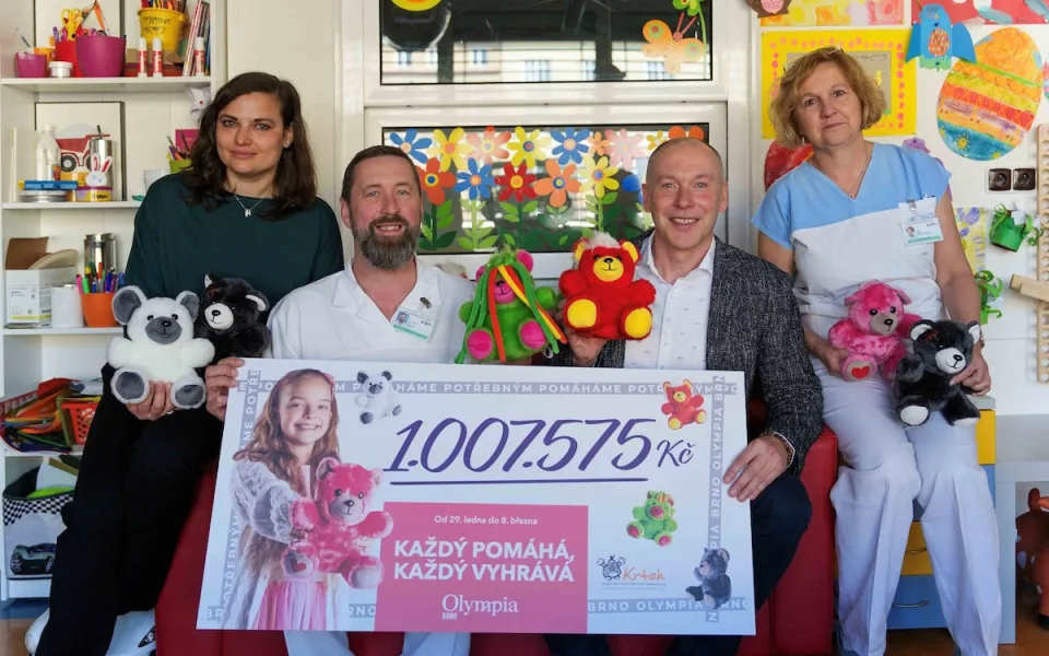 Olympie Brno daruje více než 1 milión korun na léčbu dětí s rakovinou.