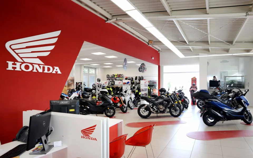 Jak vybrat motorku? Autoelegance Brno poradí s výbavou i financováním