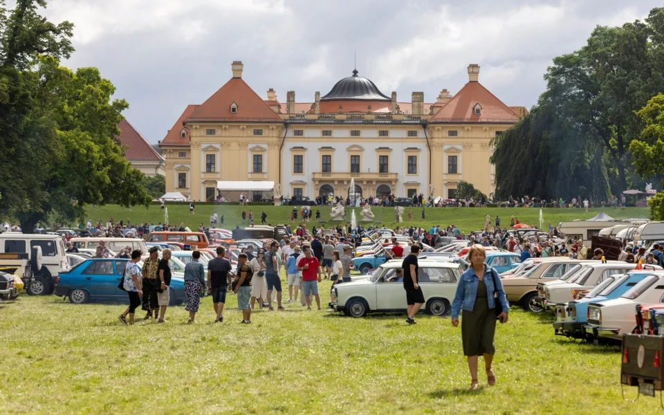 Veteranfest Slavkov nabídne legendární vozy i atmosféru minulého století.