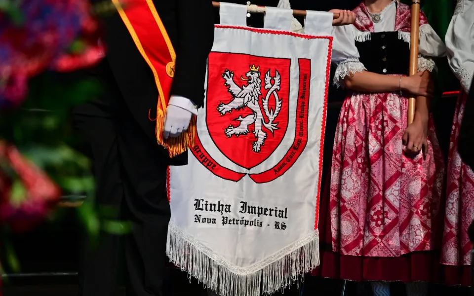 FOTO: Kultura, emoce a protesty. Tak vypadal sjezd sudetských Němců v Brně