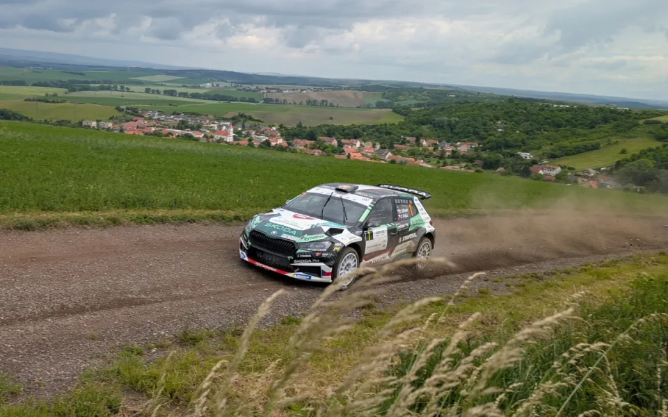 Stříteský ovládl Rally Hustopeče a upevnil si vedení v českém šampionátu