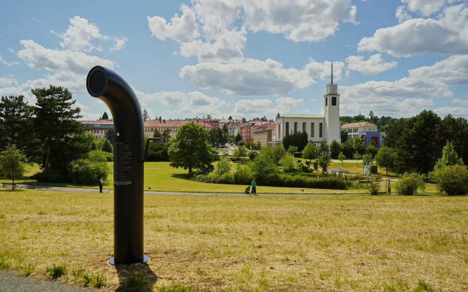 Skácel i Uhde. Brňané mohou na Kraví hoře koukat na hvězdy a poslouchat básně